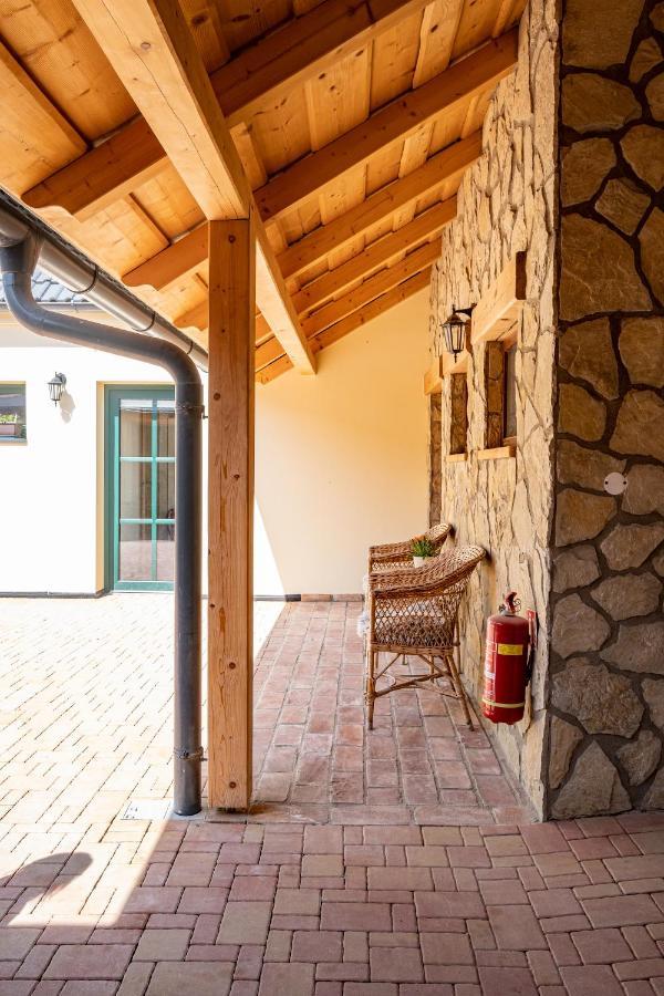 U Katalpy Hotel Sedlec  Bagian luar foto