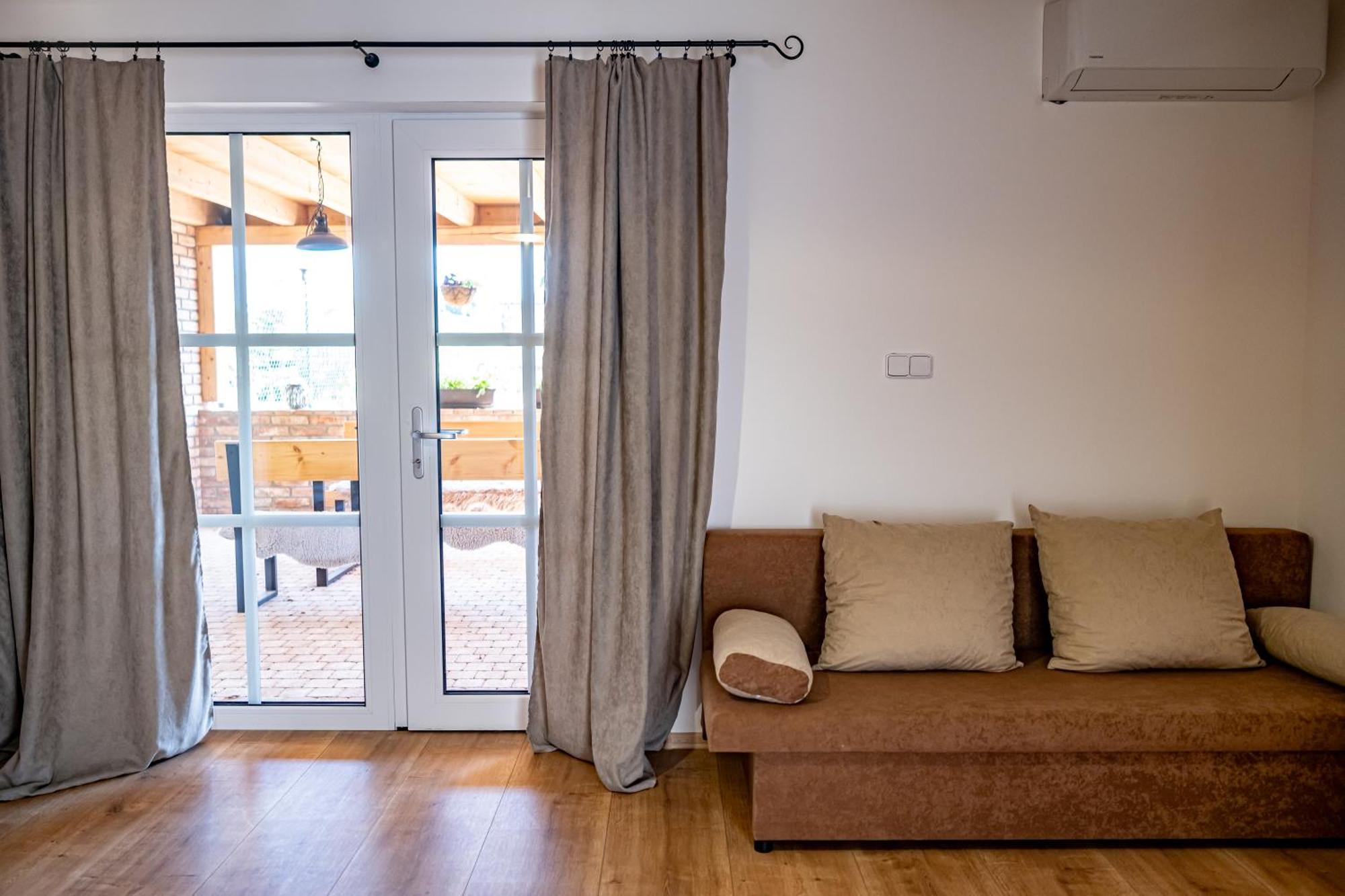 U Katalpy Hotel Sedlec  Bagian luar foto