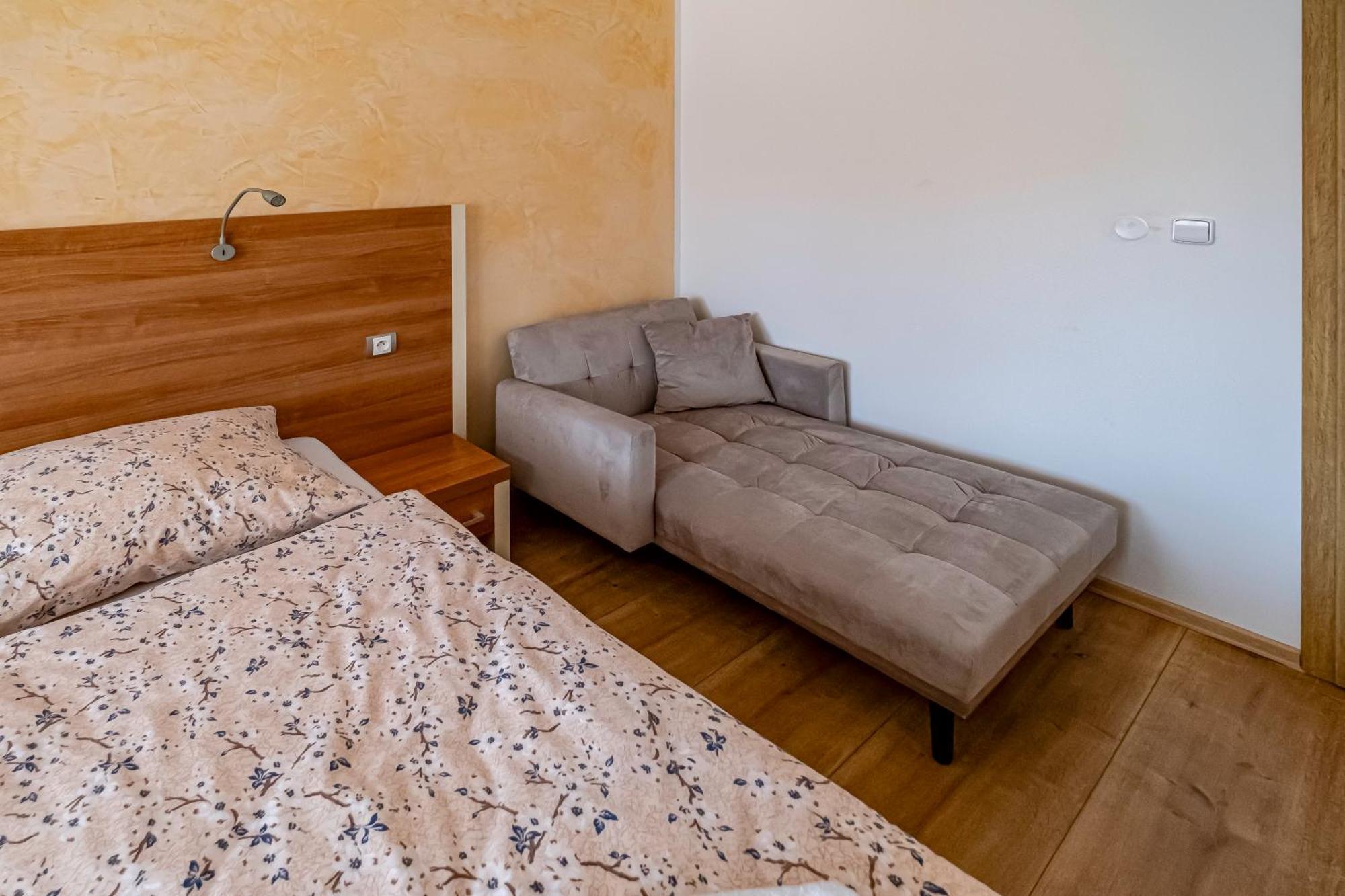 U Katalpy Hotel Sedlec  Bagian luar foto